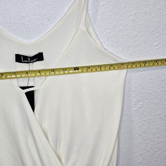 Lulus Womens Loops-y Daisy Ivoro White Tank Top Size M New - Picture 9 of 10